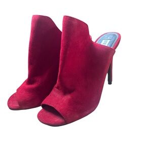 Steve Madden Elegant Red Peep-Toe Heeled Mules